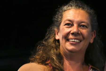 Foto colorida de Ana Moser, ministra do Esporte do terceiro governo Lula