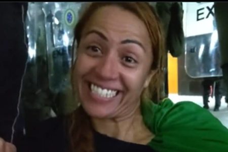 Ana Priscilla Azevedo mobilizou atos terroristasa em Brasília