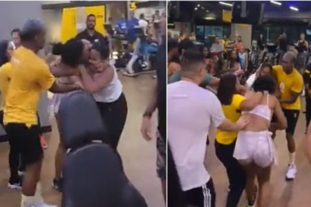 Foto colorida de mulheres brigando dentro da academia Smart Fit em Salvador