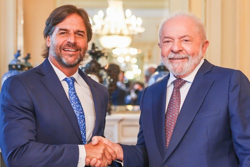 Lula com o presidente Luis Lacalle Pou, do Uruguai