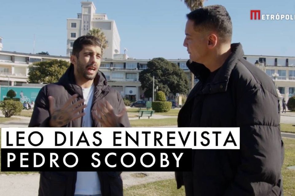 Print colorido de entrevista de Pedro Scooby ao jornalista LeoDias