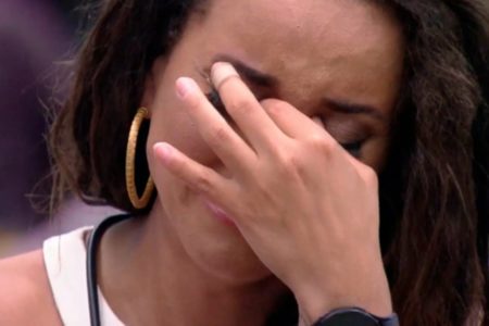 Domitila Barros chorando no BBB23