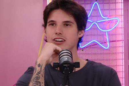 Imagem colorida de Gabriel Tavares no BBB Tá On - Metrópoles