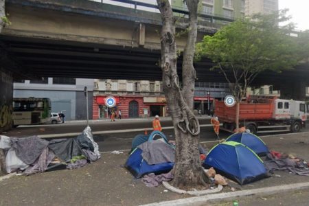 Barracas no centro de SP