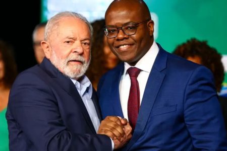 Lula e ministro Silvio Almeida
