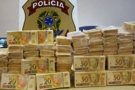 apreensao notas falsas policia federal 2012 - Metrópoles