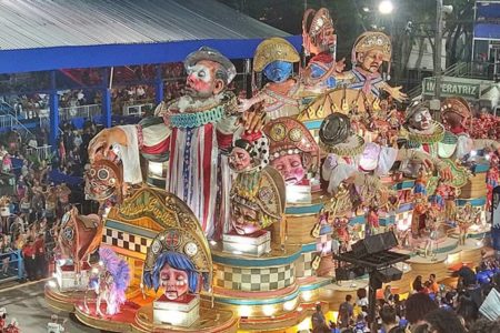 Desfile da Imperatriz Leopoldinense no Carnaval do Rio de Janeiro - Metrópoles