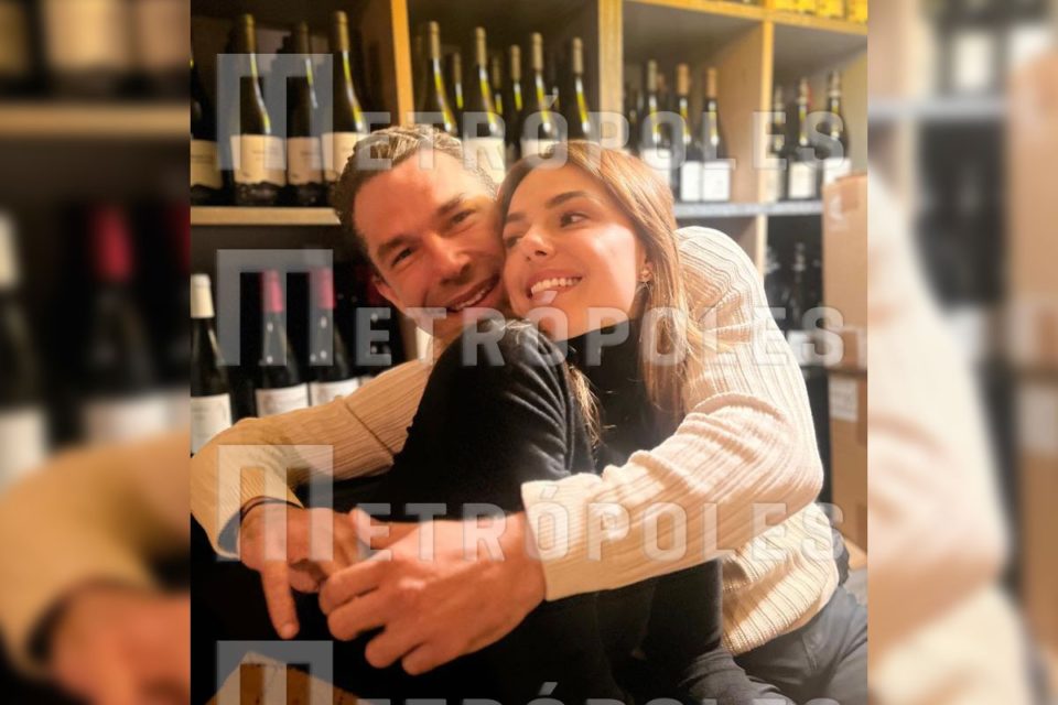 Isis Valverde e Marcus Buaiz em Paris