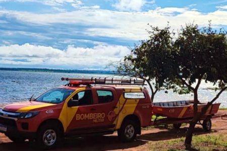 goias canoa naufraga sao simao