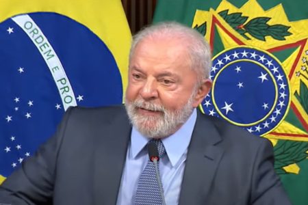Imagem colorida mostra que Lula participa de reunião ministerial no dia 14 de março de 2023 - Metrópoles