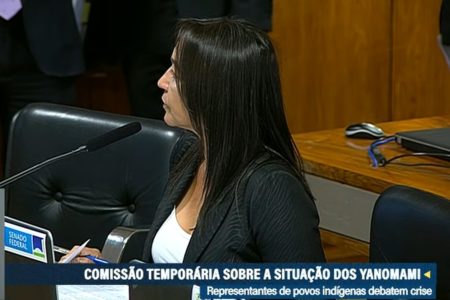 senadora eliziane gama em sessão - metrópoles