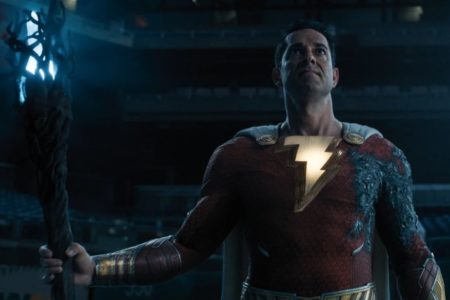 Zachary Levi retorna no papel principal de Shazam! Fúria dos Deuses