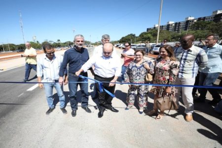 Ibaneis libera trecho de viaduto na Epig