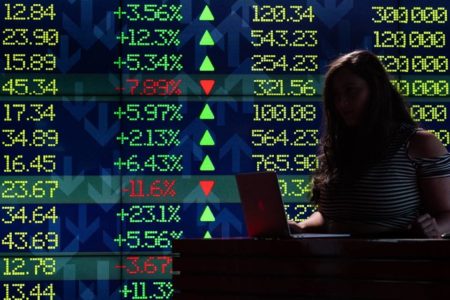 imagem colorida pregao bolsa de valores