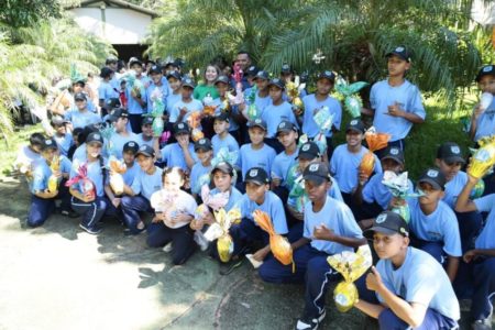 goias aparecida entrega ovos de pascoa