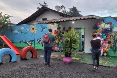 creche-cantinho-bom-pastor-blumenau-metropoles