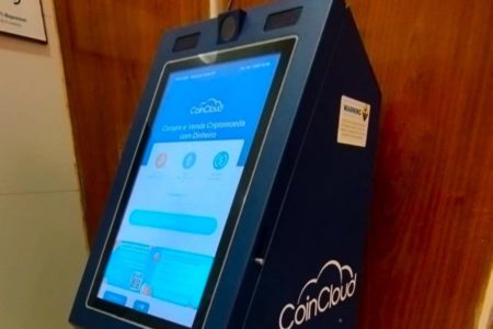 Terminal de auto atendimento de criptomoedas da Coin Cloud