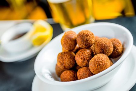 Croquetes de carne do restaurante Ritz em SP