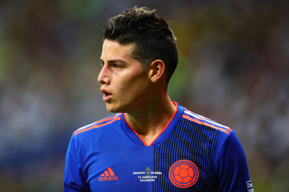 Imagem colorida do jogador James Rodriguez