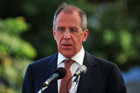 Foto colorida do chanceler russo Sergei Lavrov - Metrópoles