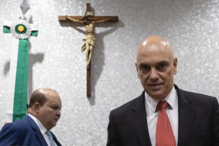 Imagem de encontro entre Ibaneis e Moraes