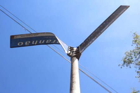 Placa no cruzamento da Rua Maranhão com a Avenida Angélica