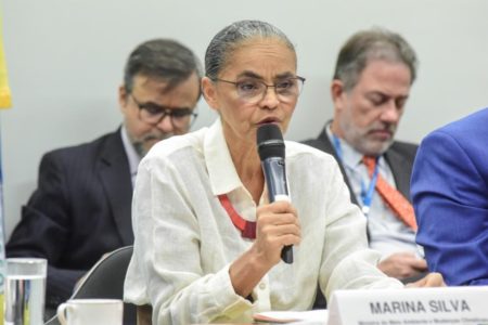 Foto colorida da ministra Marina Silva - Metrópoles