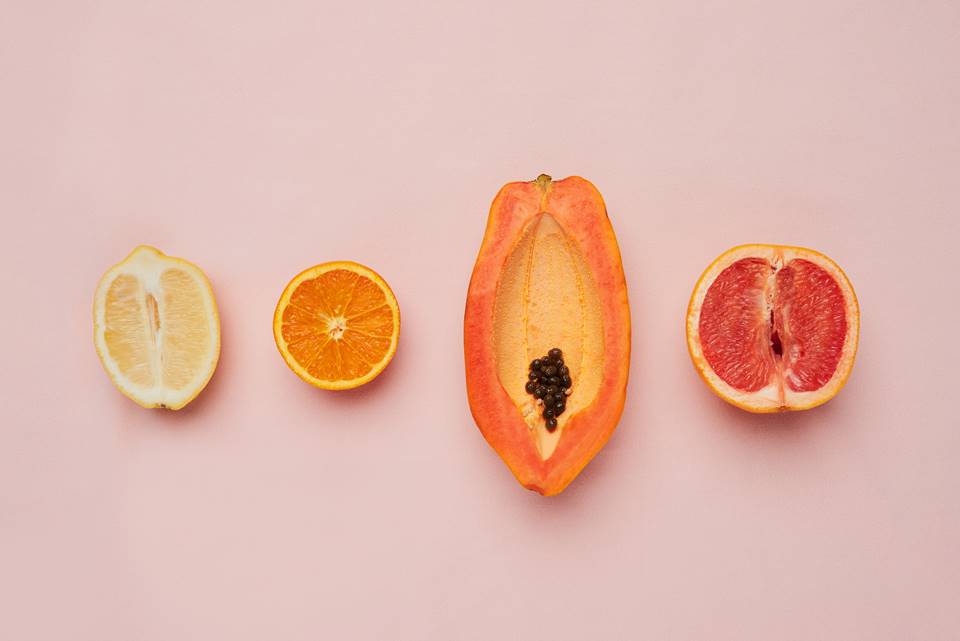 Frutas fazendo referência a vaginas - Metrópoles