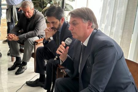 Imagem colorida de Jair Bolsonaro almoçou com prefeito de São Paulo, Ricardo Nunes; presidente do PL, Valdemar Costa Neto; e empresários na capital paulista - metrópoles