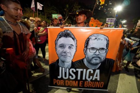 protesto pela morte do indigenista bruno pereira e jornalista britânico dom phillips - Metrópoles