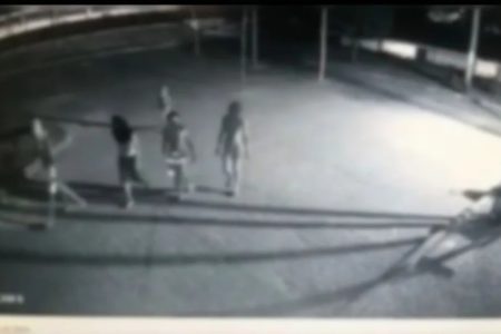 goias adolescentes vandalizam escola