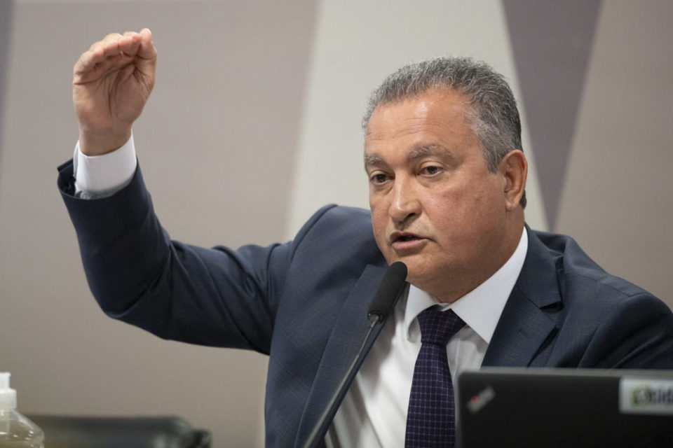 Ministro Rui Costa (Casa Civil) no Senado durante audiência conjunta das comissões de Meio Ambiente, de Infraestrutura e de Desenvolvimento Regional - metrópoles