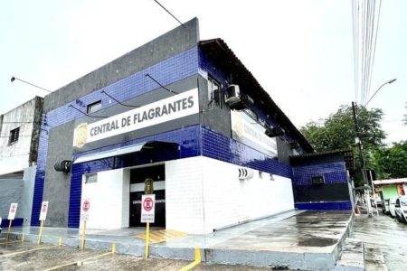 Central de flagrantes em Alagoas - Metrópoles