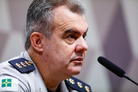 Coronel Naime depôs à CPMI