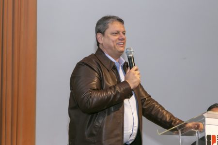 Tarcísio de Freitas