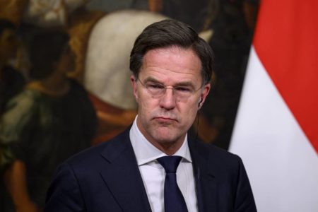 Foto colorida do primeiro-ministro da Holanda, Mark Rutte - Metrópoles