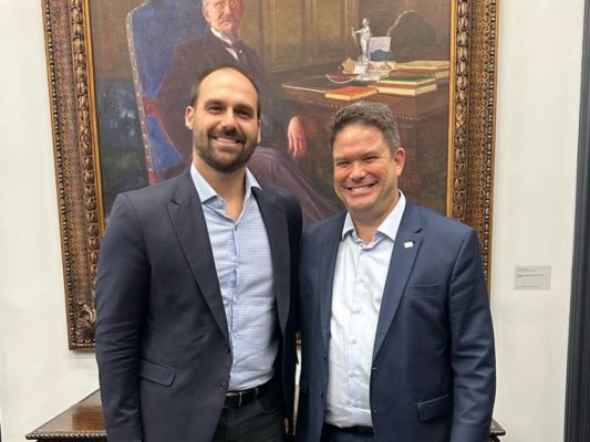 Eduardo e Arthur