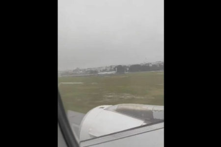 Video nas redes sociais mostra visão dos passageiros da derrapagem