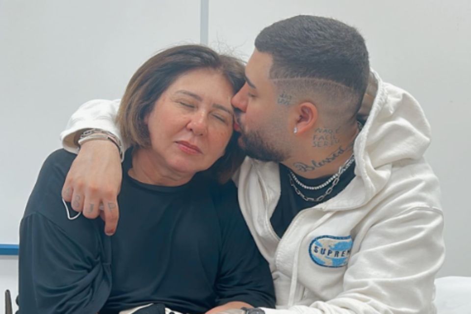 Kevinho e mãe Sueli Azevedo