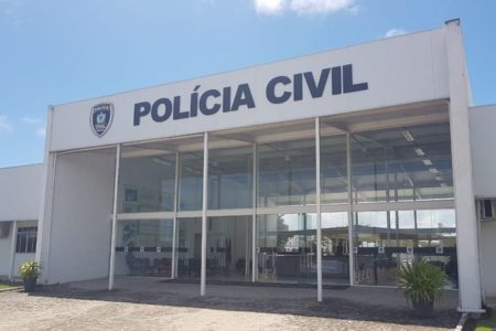 Imagem colorida da fachada da Central de Polícia, em João Pessoa condenado - Metrópoles