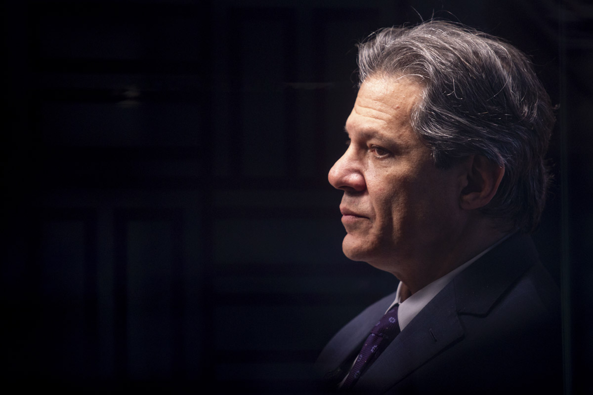 Ministro da Economia, Fernando Haddad, é entrevistado no estúdio do Metrópoles