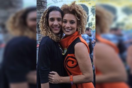 Foto colorida de Anielle Franco e Marielle Franco - Metrópoles