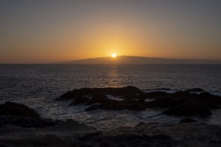 Foto colorida do Oceano Atlântico - Metrópoles