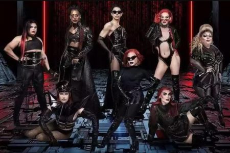 Foto colorida da turnê RuPaul’s Drag Race WERQ THE WORLD - Metrópoles