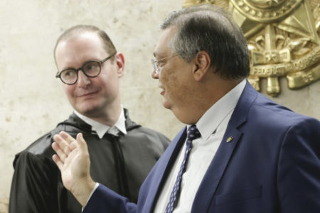 MInistro Justiça Flávio Dino durante posse de Cristiano Zanin STF - Metrópoles