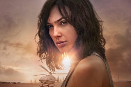 Foto de divulgação de Agente Stone com Gal Gadot como Rachel Stone - Metrópoles