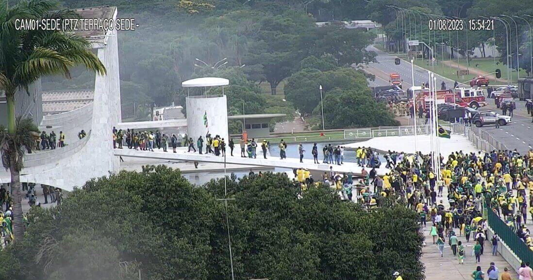 Palácio do Planalto durante invasão no 8 de janeiro