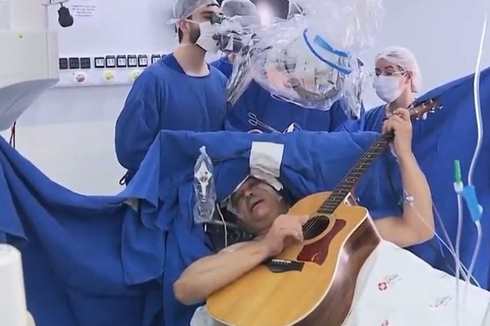 Foto colorida do produtor musical Maurício Alkinder Stemberg - Metrópoles