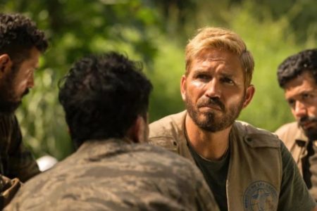 Foto colorida de Jim Caviezel em cena do filme Som da Liberdade - Metrópoles