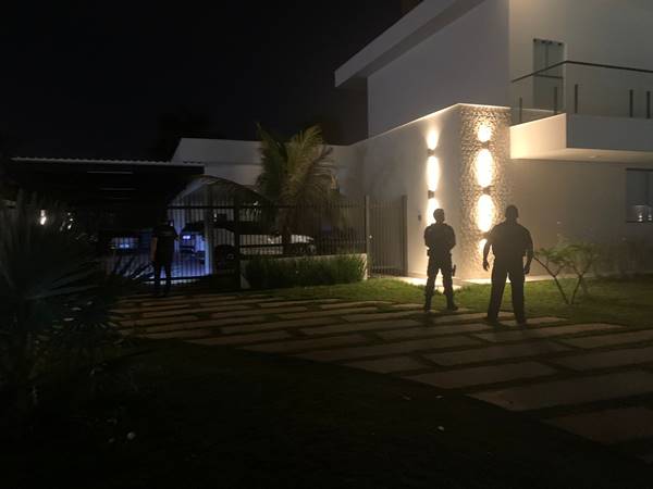 PCDF cumpre 11 mandados de busca e apreensão no Distrito Federal e em Minas Gerais